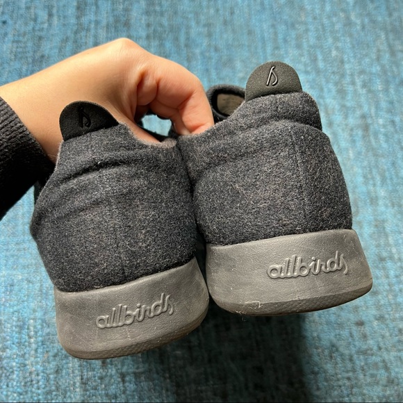 Allbirds Wool Runners Lace Up Sneakers in Dark Gray Black - Picture 5 of 7